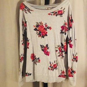 Arizona Jean Company Floral Pattern Sweater